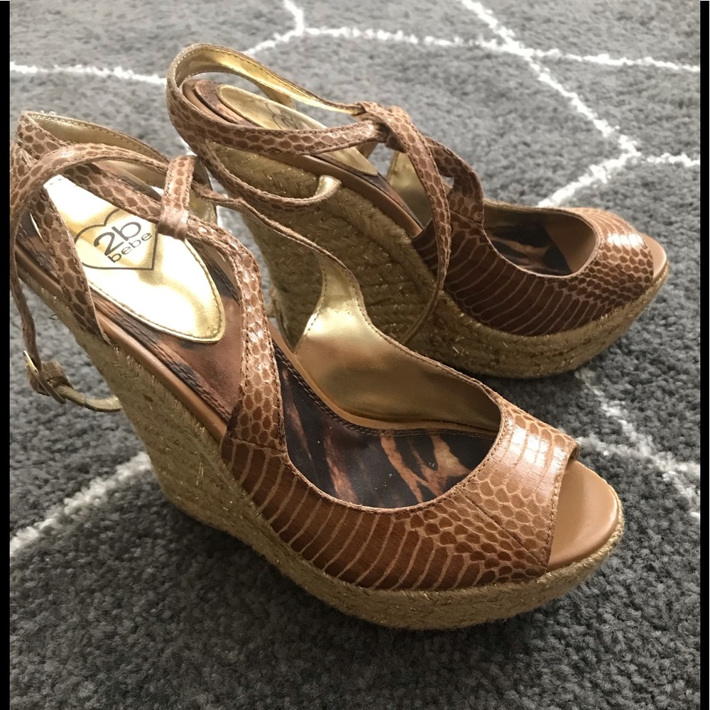 Bebe platforms 7M